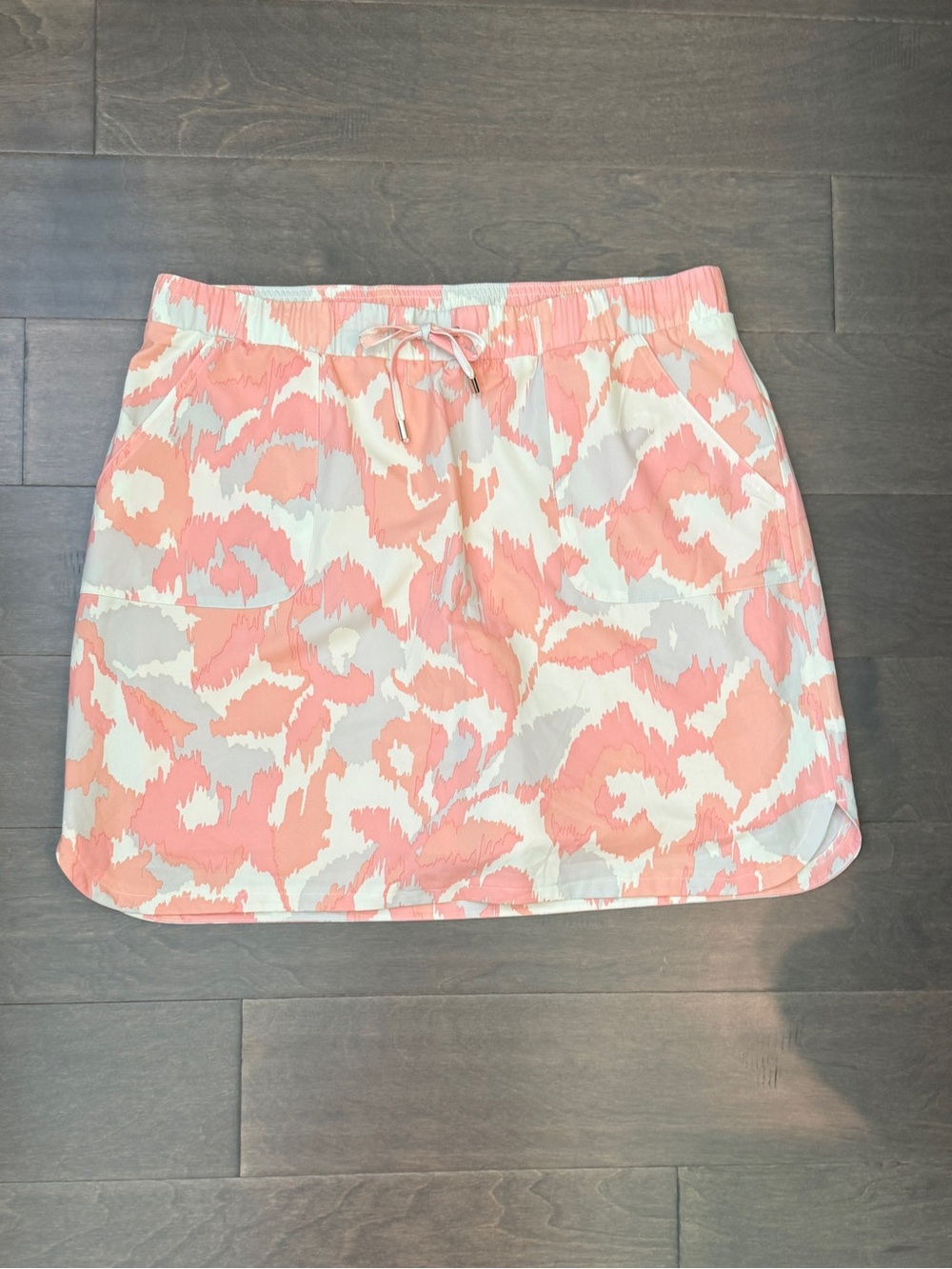 Chico's Coral and White Printed Drawstring Skort Pockets Golf Pickleball Sz 10